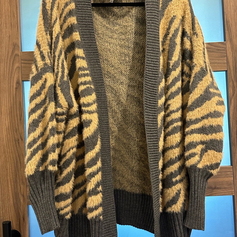 NWOT Wild Stripes Open Front Cardigan